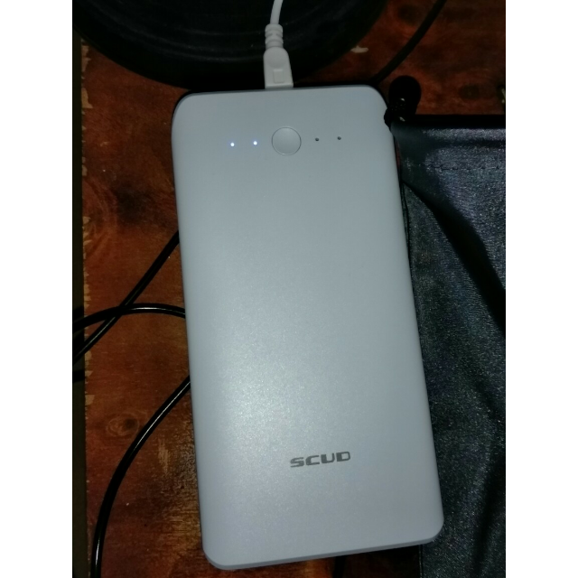 飞毛腿gl20000大容量移动电源智能手机充电宝白色20000毫安