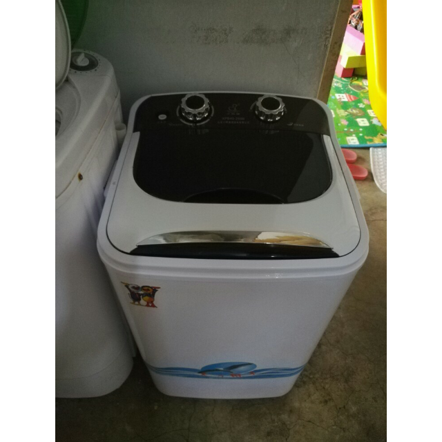 小鸭4公斤单筒半自动迷你洗衣机 婴儿童宝宝小型洗衣机洗沥一体xpb40