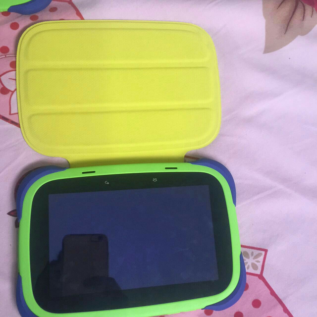 小天才 儿童平板电脑xtc k2 儿童护眼早教机学习机小学同步点读机