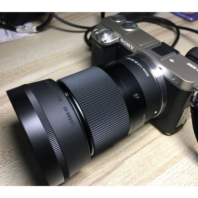 适马(sigma) 30mm f1.4 dc dn contemporary 微单镜头