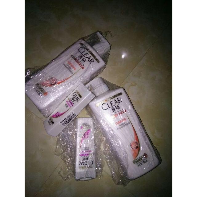 【吴亦凡同款】清扬(clear)女士去屑洗发水 丝漾柔滑型750g 所有发质