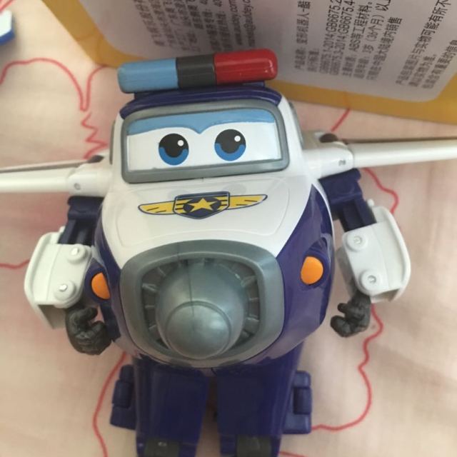 奥迪双钻auldey超级飞侠儿童玩具男孩益智变形机器人包警长710250