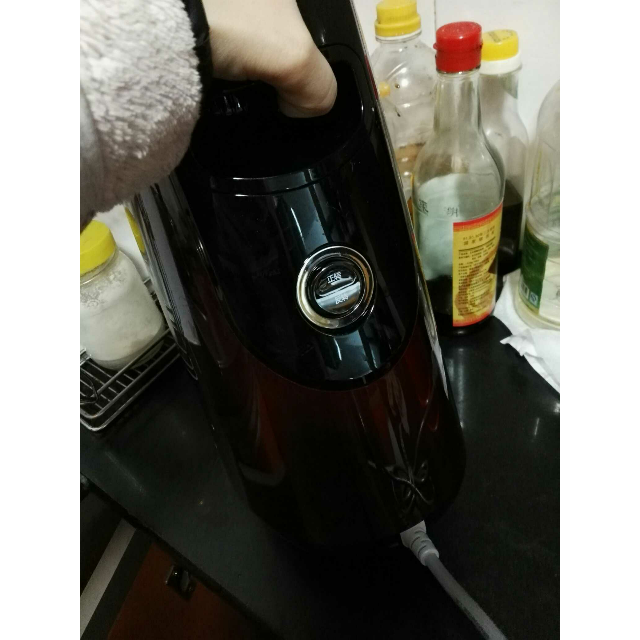 惠人(hurom)hu-600wn 第二代高配版原汁机 低速慢榨 榨汁机 家用多