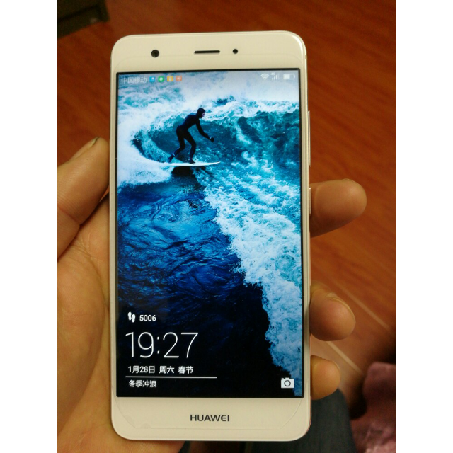 huawei nova(4gb 64gb)caz-al10 全网通 香槟金(白)手机手机还是不错