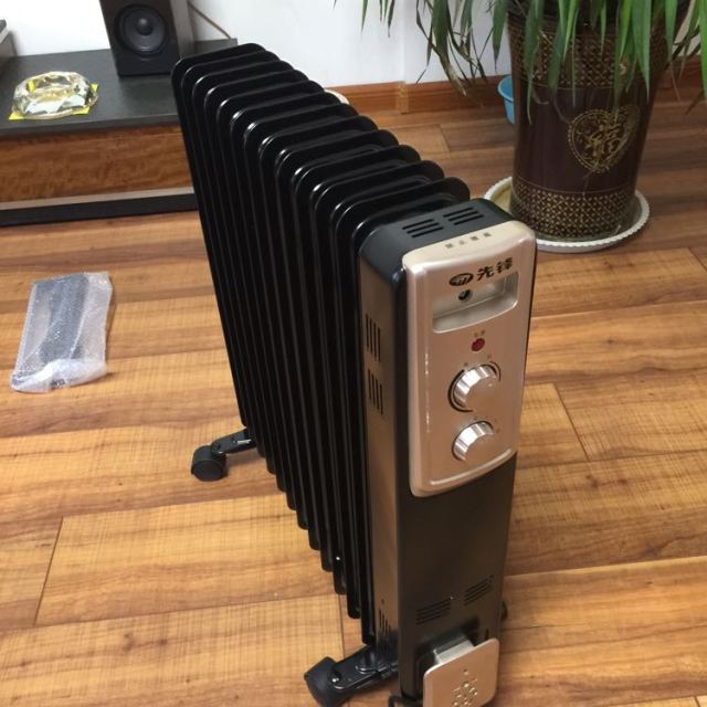 先锋取暖器dyt-z2 13片电热油汀 电暖器 电暖气 家用 静音节能