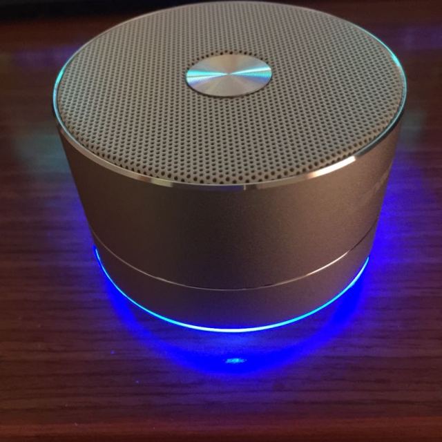 lenrue/蓝悦 a2无线蓝牙音箱插卡重低音小钢炮电脑便携手机小音响