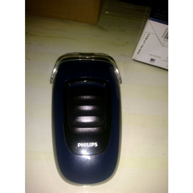 > 飞利浦(philips)电动剃须刀pq190男士刮胡刀双刀头胡须刀商品评价 >
