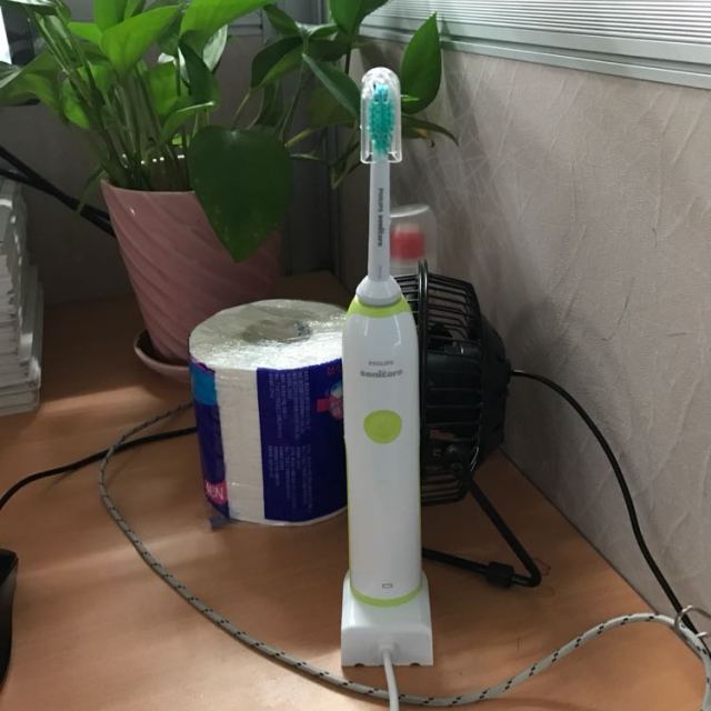 飞利浦电动牙刷hx3216成人充电式家用牙刷自动声波震动软毛正品评价【