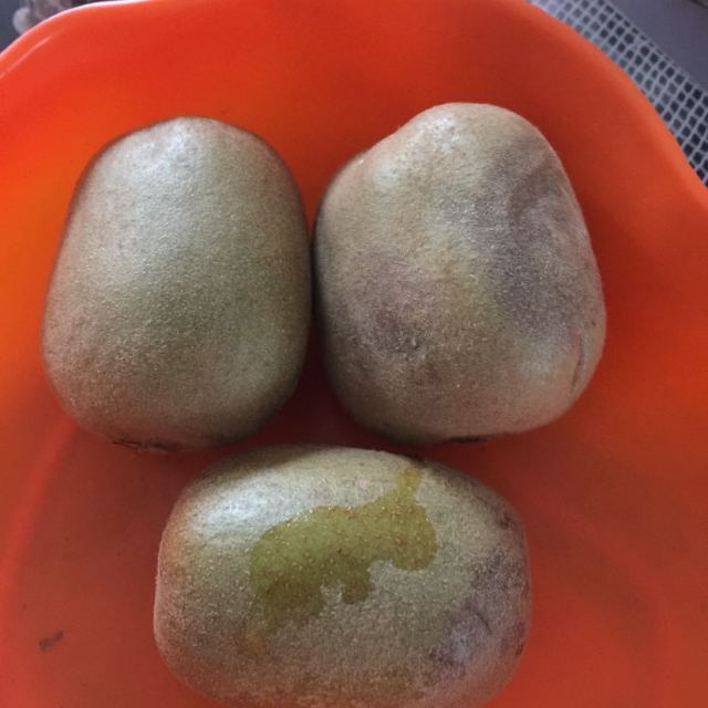 > 四川黄心猕猴桃精品大果单果15kg商品评价 > 这个不是很好,好多坏.