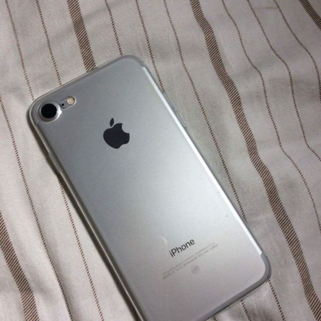 > apple iphone 7 128gb 银色 移动联通电信4g手机商品评价 > 价格很