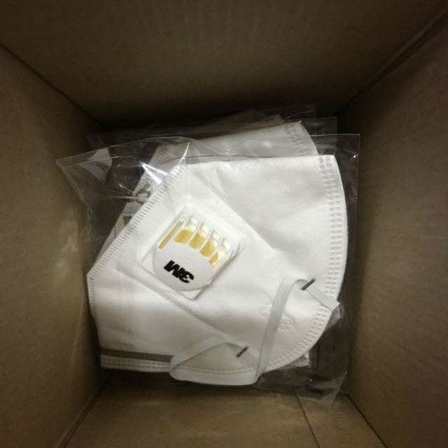3m折叠式耳戴带阀防颗粒物口罩9001v单片装(25只装)