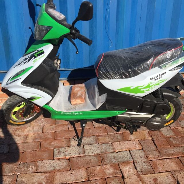 鬼火6代新款鬼火 125摩托车踏板车燃油车 助力车 厂家直销可上牌原装