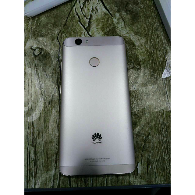 huawei nova(4gb 64gb)caz-al10 全网通 香槟金(白)手机用了一段时间