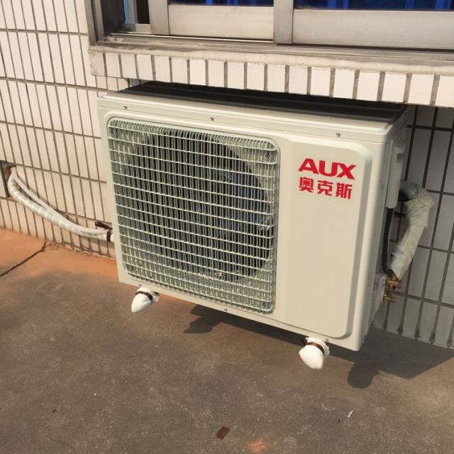 奥克斯(aux) 3匹 冷暖定频远距离送风柜机空调 kfr-72lw/nsp1 3