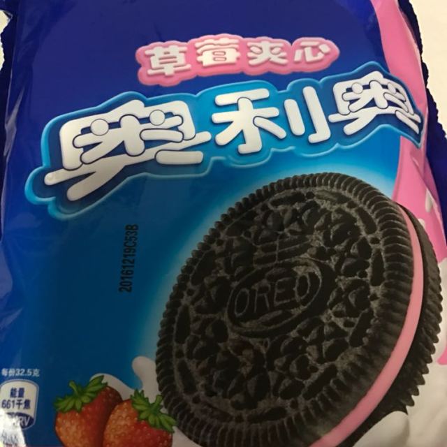 奥利奥夹心饼干草莓味390g袋