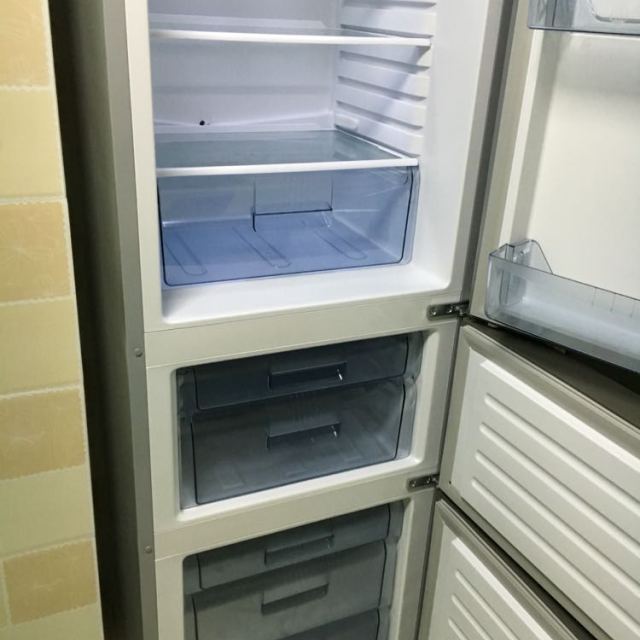 容声冰箱(ronshen) bcd-228d11sy 三门冰箱 15kg大冷冻能力 宽幅变温