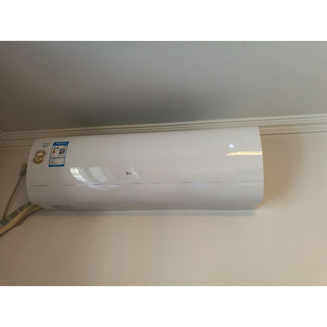 > 格力空调kfr-35gw/(35594)fnhaa-a1[润享]商品评价 > 室内机很漂亮