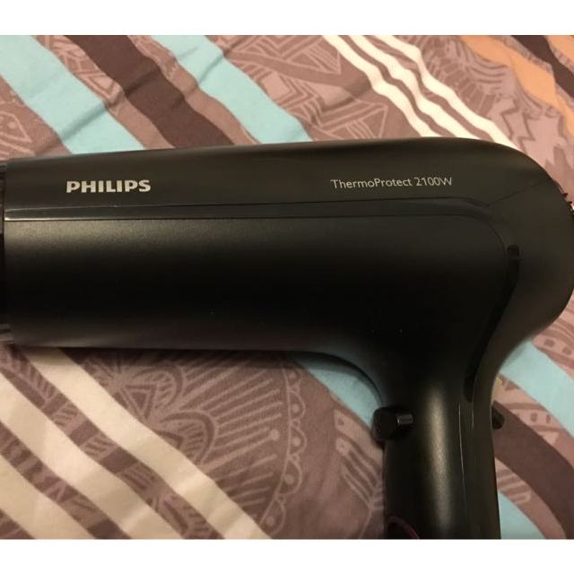 飞利浦(philips 电吹风hp8230商品评价 发货速度很快,包装严.