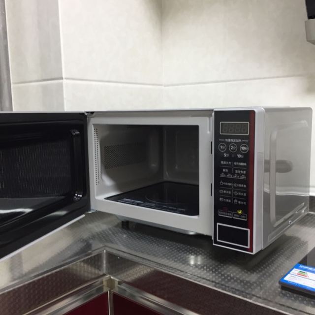 美的mideam1l202b平板式微电脑微波炉20l一键智能操作