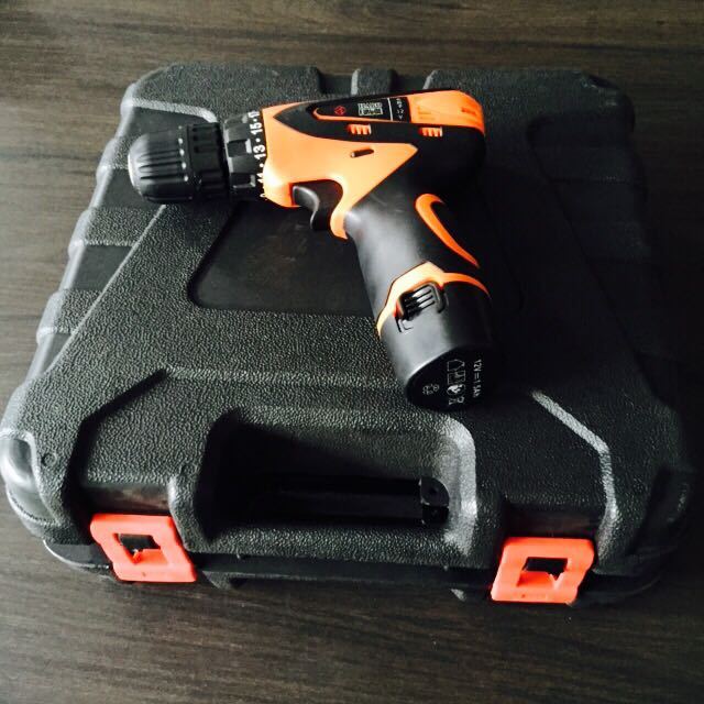 > 福瑞德电动螺丝刀充电式电起子12v手电钻锂电家用手枪钻工具套装