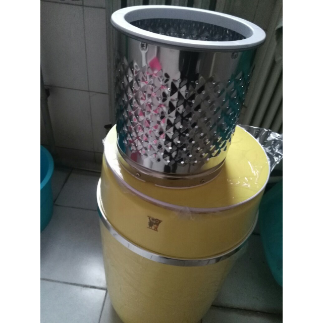 小鸭3.5公斤半自动单筒迷你小洗衣机 蓝光杀菌 不锈钢沥水篮xpb35-599