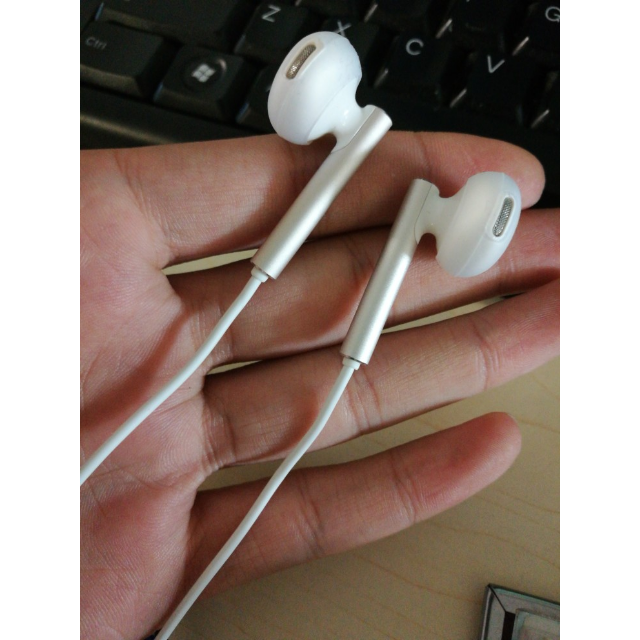 华为原装线控带麦半入耳式耳机am116