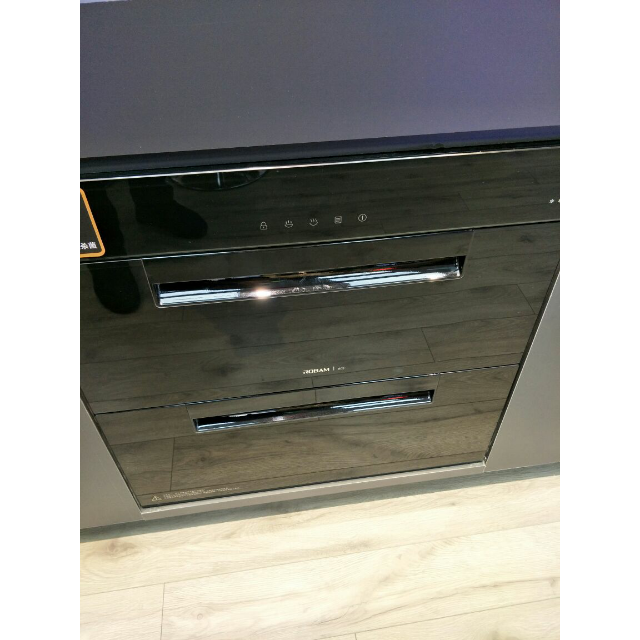 > 老板消毒柜ztd100d-818商品评价 > 非常满意,继续选购!