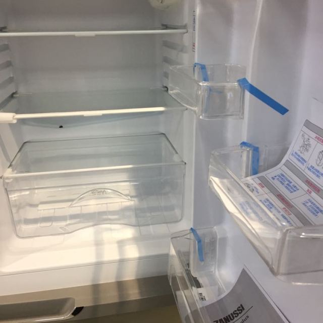 扎努西·伊莱克斯冰箱zbm1520hpd