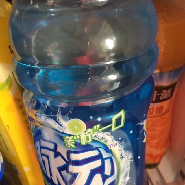 脉动(mizone) 维生素饮料 菠萝味 600ml *15瓶
