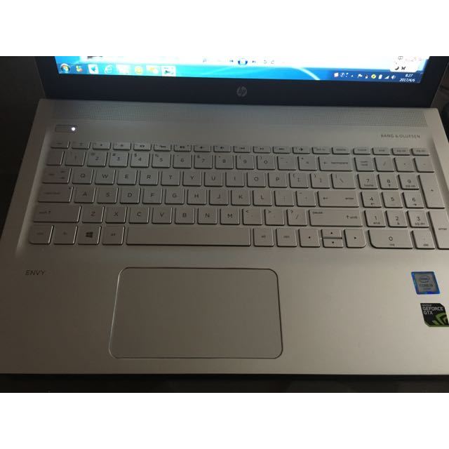 惠普(hp)envy 15-ae124tx 15.