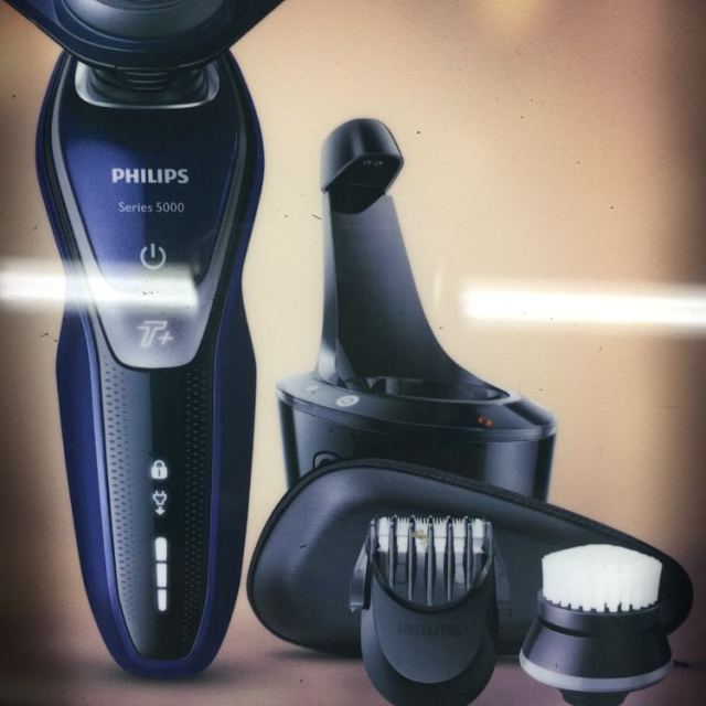 飞利浦电动剃须刀s5079/04