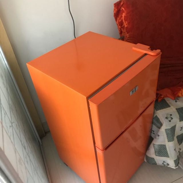 喜力bcd-112 112升橙色小双门冰箱 宿舍租房家用两门小型电冰箱
