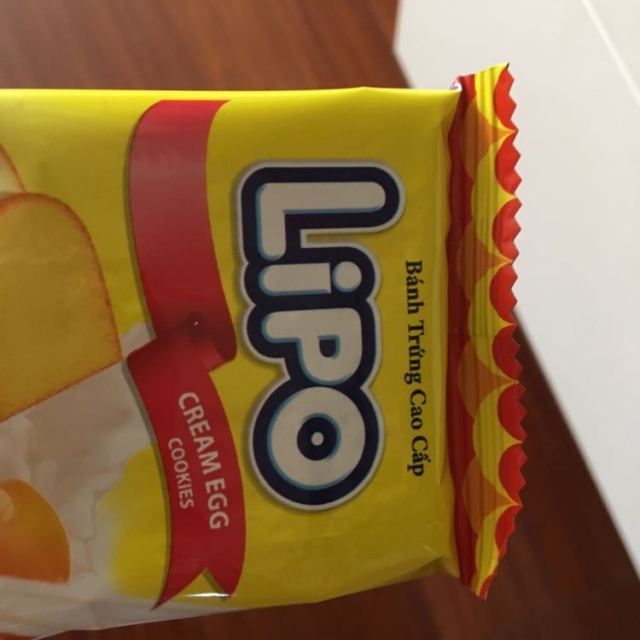 > lipo面包干300g早餐面包片蛋糕饼干越南进口零食商品评价 > 东西不