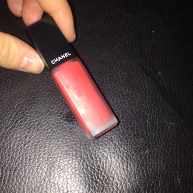 > chanel 香奈儿炫亮魅力印记唇釉6ml 144# 珊瑚色 唇彩 唇蜜 口红