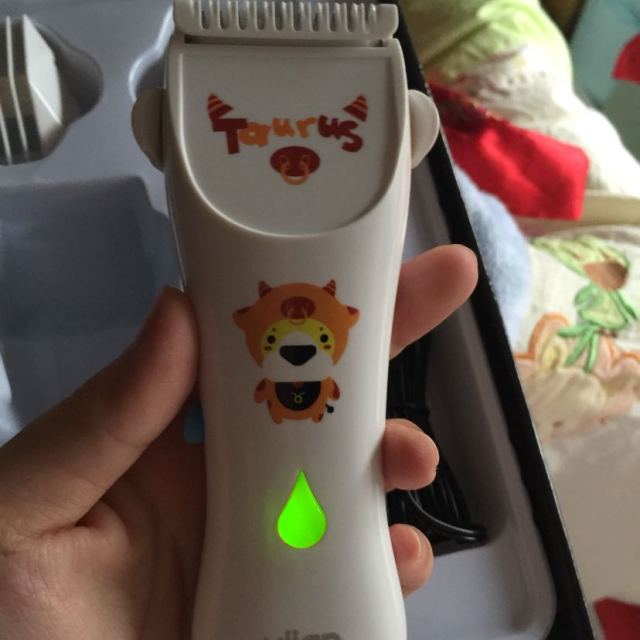 > 易简防水婴儿理发器hk668金牛座商品评价 > 物美价廉经常在苏宁易.