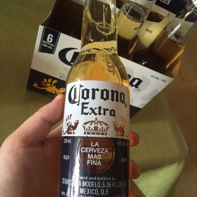 corona/科罗娜特级啤酒330ml*24商品评价 半价买的,送货快,还.