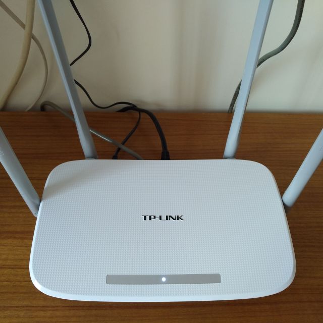 > tp-link tl-wdr5620 ac1200智能双频无线路由器 wifi穿墙商品评价 >