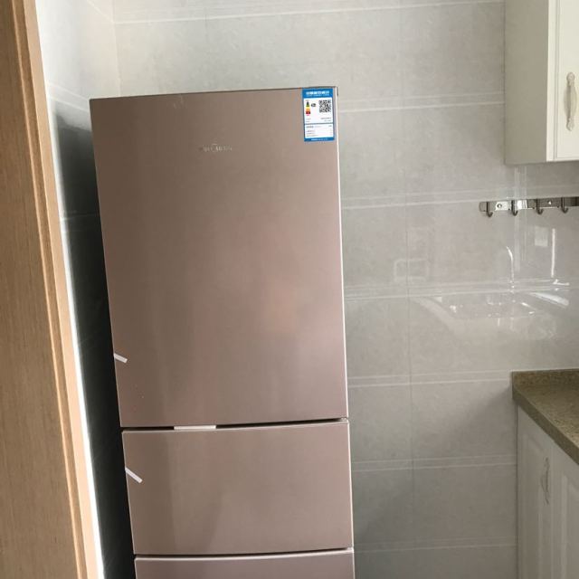 美的mideabcd213tme三门冰箱213升直冷家用大容量电冰箱冷藏冷冻节能