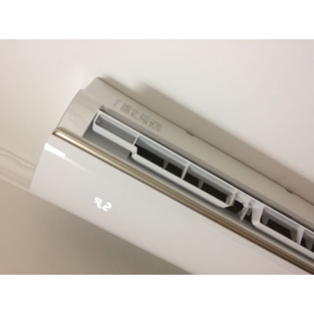 > 空调不错,安装服务更