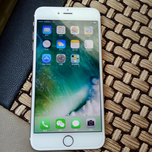 > 【二手9成新】apple iphone 6 plus 金色 16g 全网通4g 苹果手机 国