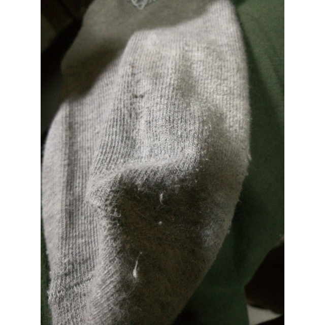 face迷你型纸手帕无香纸巾 4层4条48包面巾纸商品评价 > 袜子穿上起球