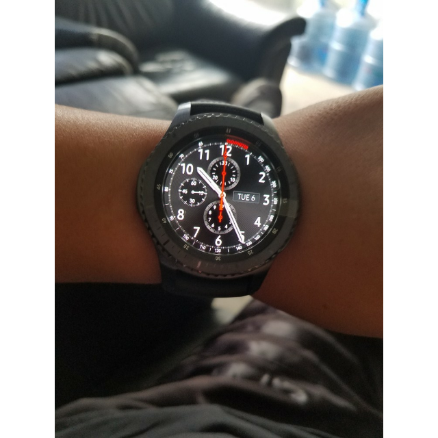 samsung/三星 gear s3 r760 frontier 先锋版 运动防水 智能手表 灰色