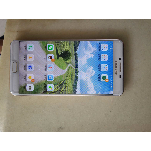 三星galaxy c9 pro(c9000)6gb 64gb 枫叶金色 全网通 4g手机 双卡双待