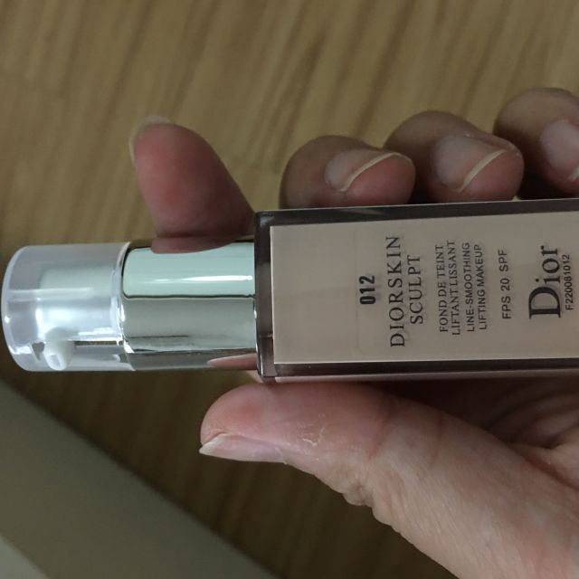 dior迪奥凝脂恒久粉底液20ml 012#粉嫩色 轻薄遮瑕 隔离防晒 自然贴肤