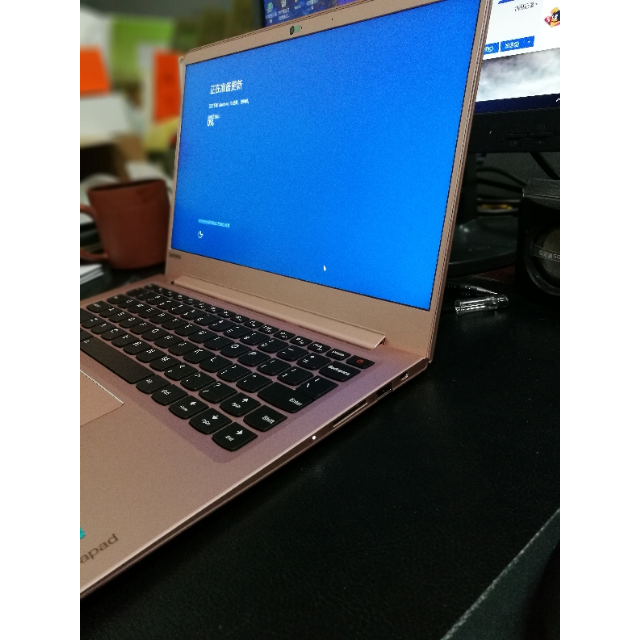 笔记本 电脑 i5 7200 8g 256g 玫瑰金 联想(lenovo) ideapad 710s 13