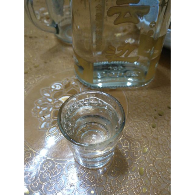 十二年陈酿 42度500ml 浓酱兼香型白酒商品评价 > 第一次喝,很惊艳,不