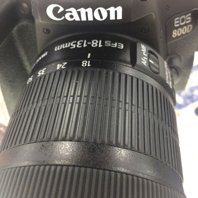 > 佳能(canon) eos 800d 套机(18-135mm)镜头 数码单反相机商品评价 >