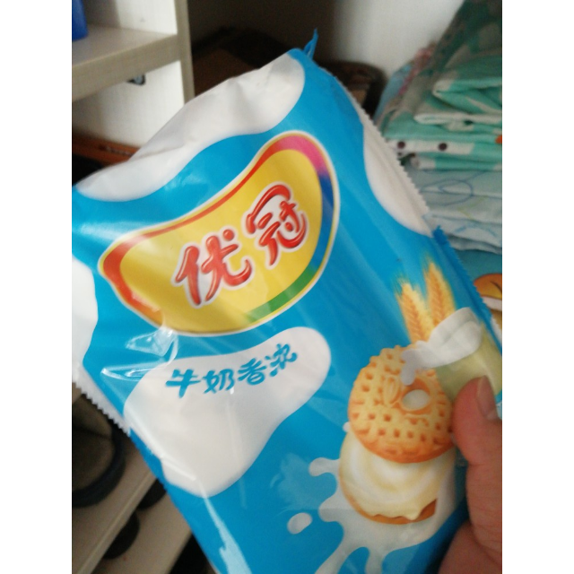 > 优冠 牛奶特浓夹心饼干(香浓牛奶味)390g/袋商品评价 > 香脆可口,比