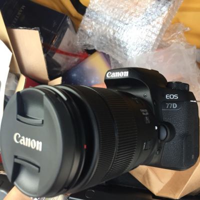 佳能(canon) eos 77d 套机(18-135mm)镜头 数码单反相机