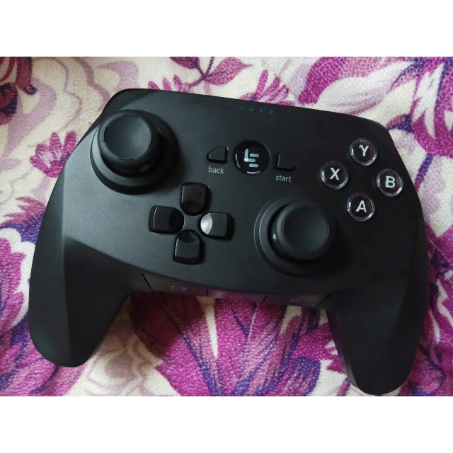 乐视电视原装无线游戏手柄 蓝牙游戏手柄尚酷版